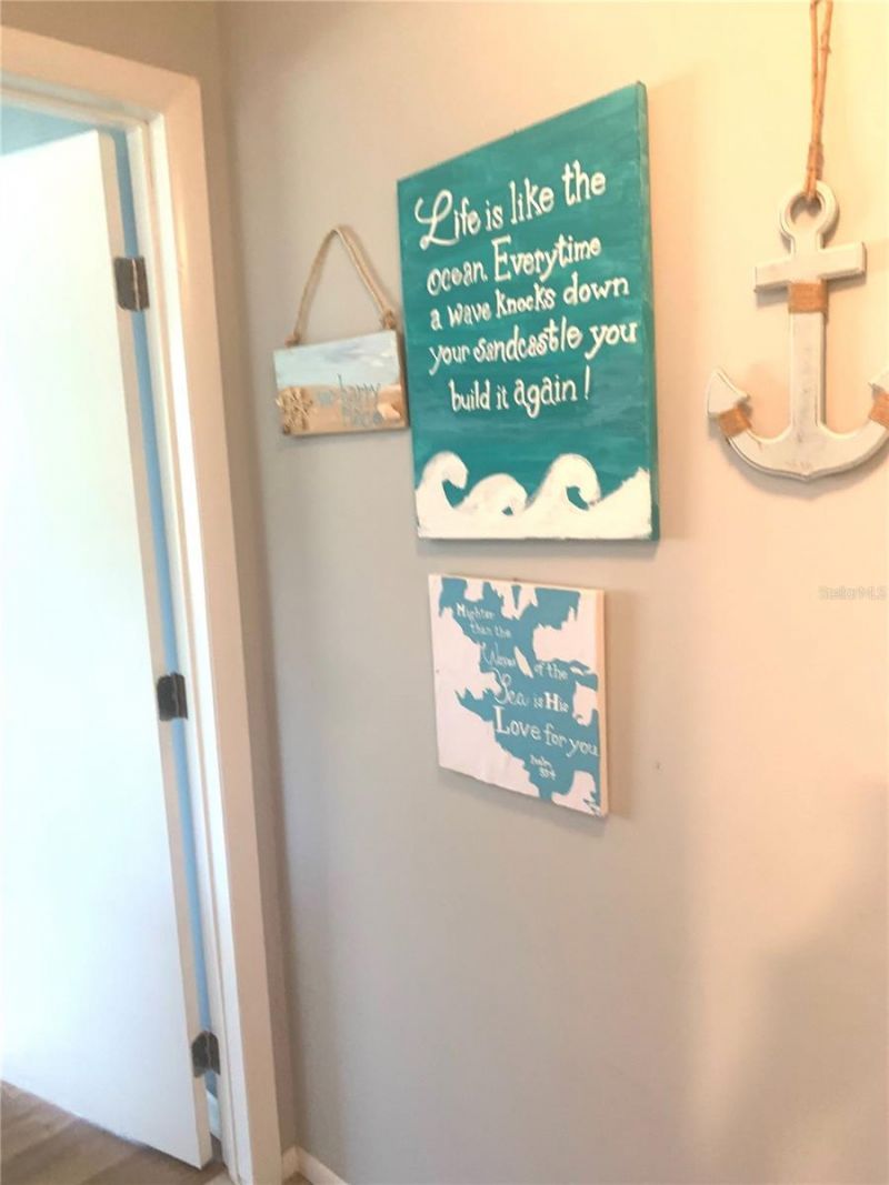 1714 Meadowood Street, Sarasota, FL 34231 Photo