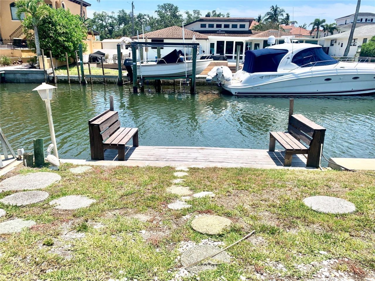 1714 Meadowood Street, Sarasota, FL 34231 Photo