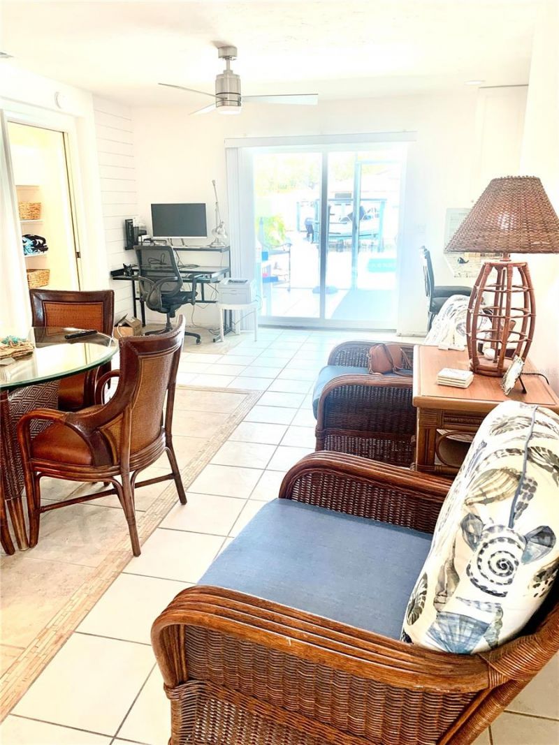 1714 Meadowood Street, Sarasota, FL 34231 Photo