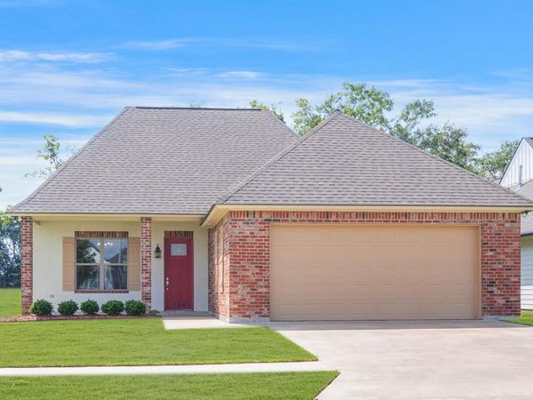 204 Redfern Street, Lafayette, LA 70508