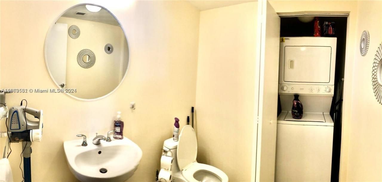 16699 Collins Ave, Unit 1705, Sunny Isles Beach, FL 33160 Photo