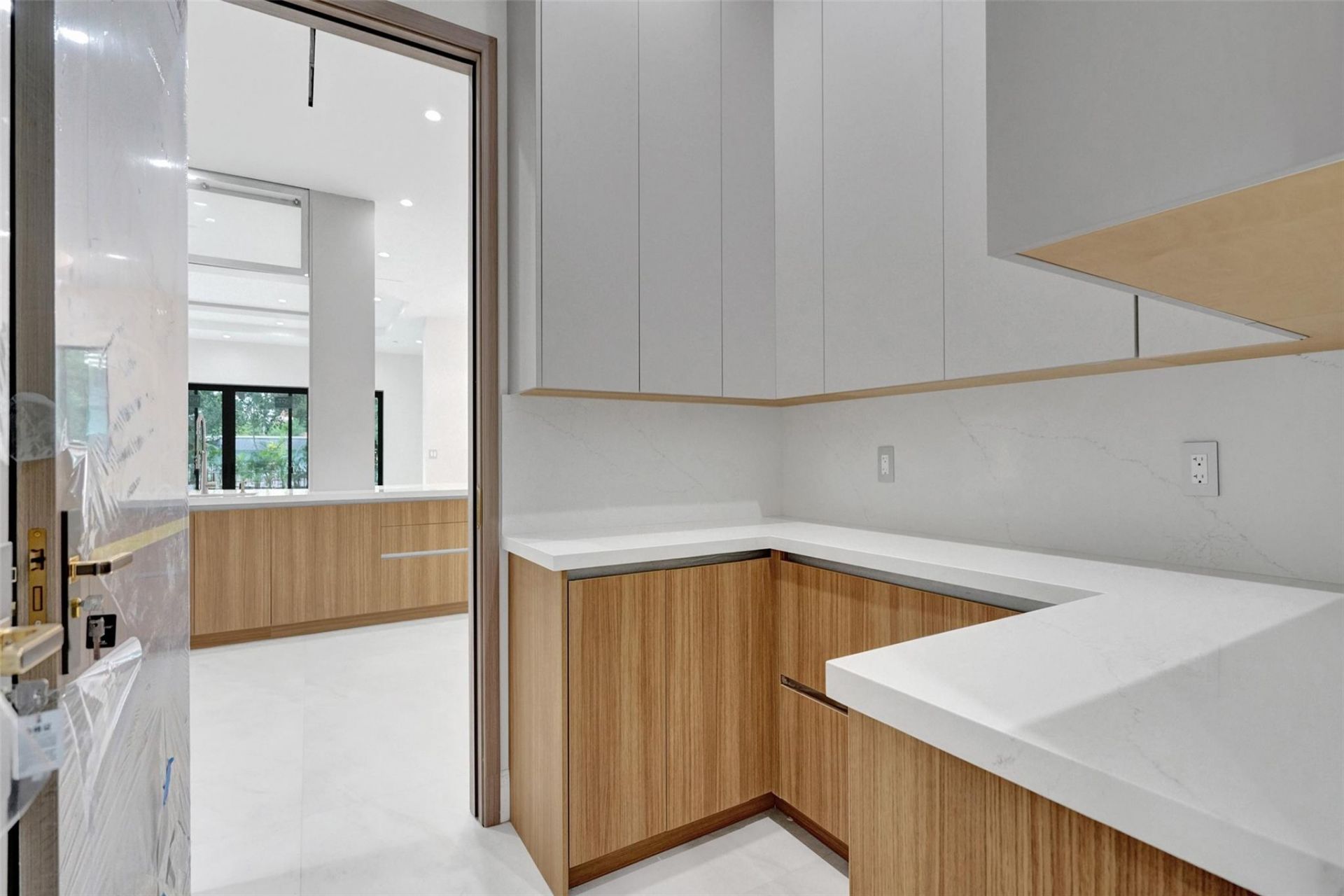 11951 SW 3rd St, Plantation, FL 33325 Photo