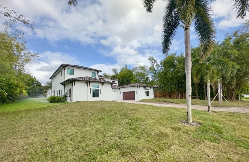 11951 SW 3rd St, Plantation, FL 33325 Photo