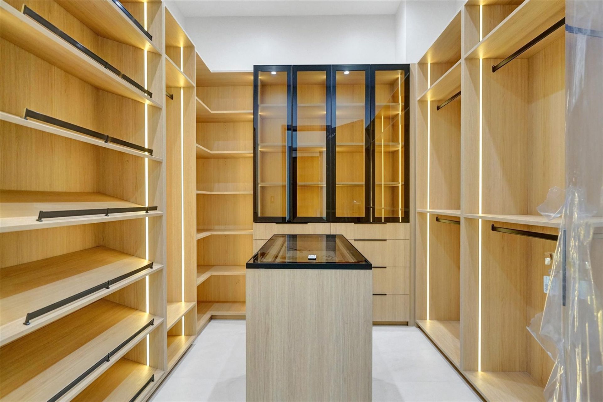 11951 SW 3rd Street, Plantation, FL 33325 Photo