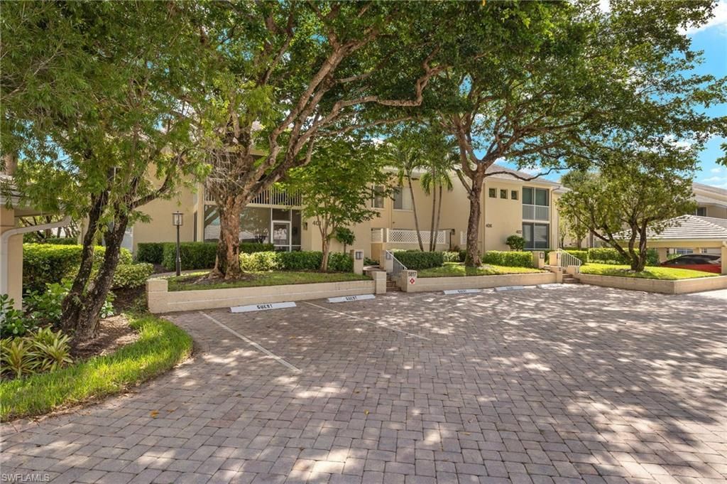 5817 Glencove Dr, Unit 405, Naples, FL 34108 Photo