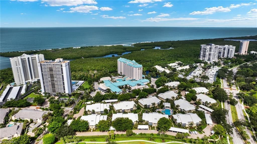 5817 Glencove Dr, Unit 405, Naples, FL 34108 Photo