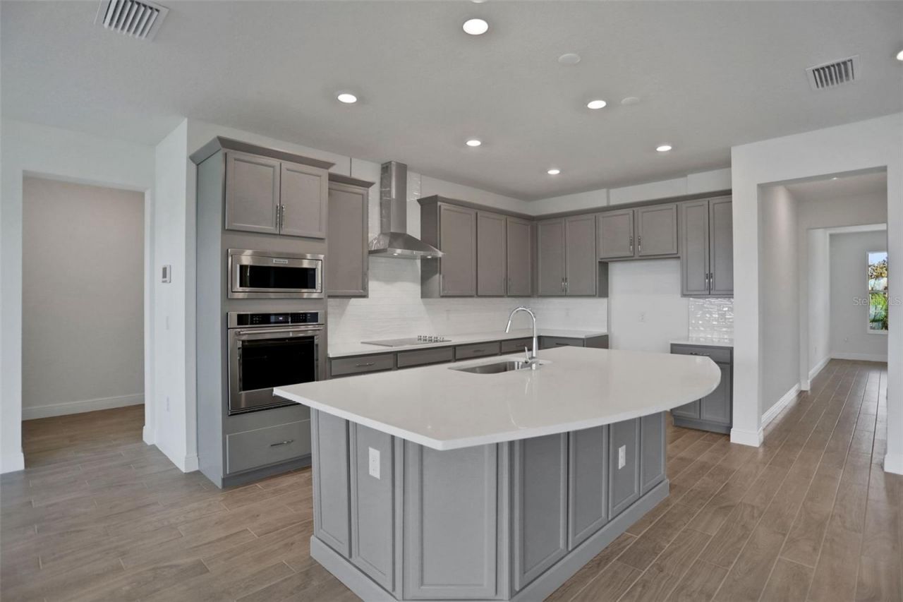 7454 Sea Manatee Street, Parrish, FL 34219 Photo