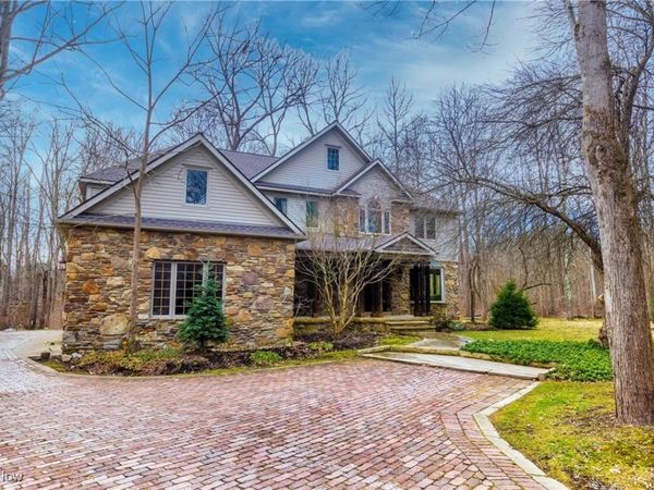 10000 Wisner Road, Chardon, OH 44024