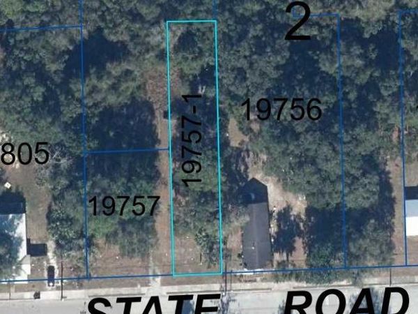 104 NW 3RD AVENUE, GAINESVILLE, FL 32601