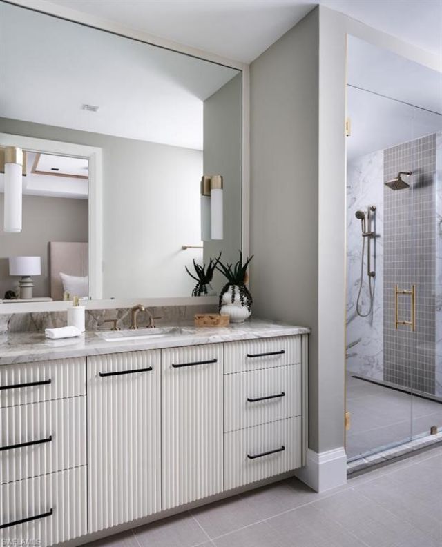 3131 Gin Ln, Naples, FL 34102 Photo