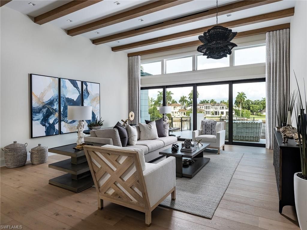 3131 Gin Ln, Naples, FL 34102 Photo