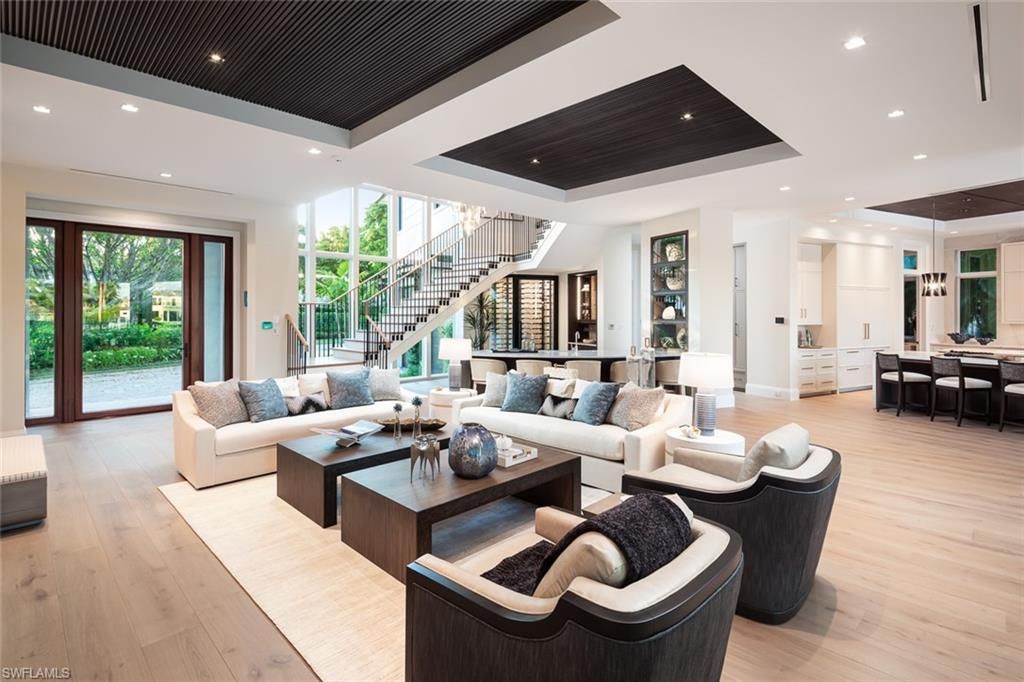 3131 Gin Ln, Naples, FL 34102 Photo