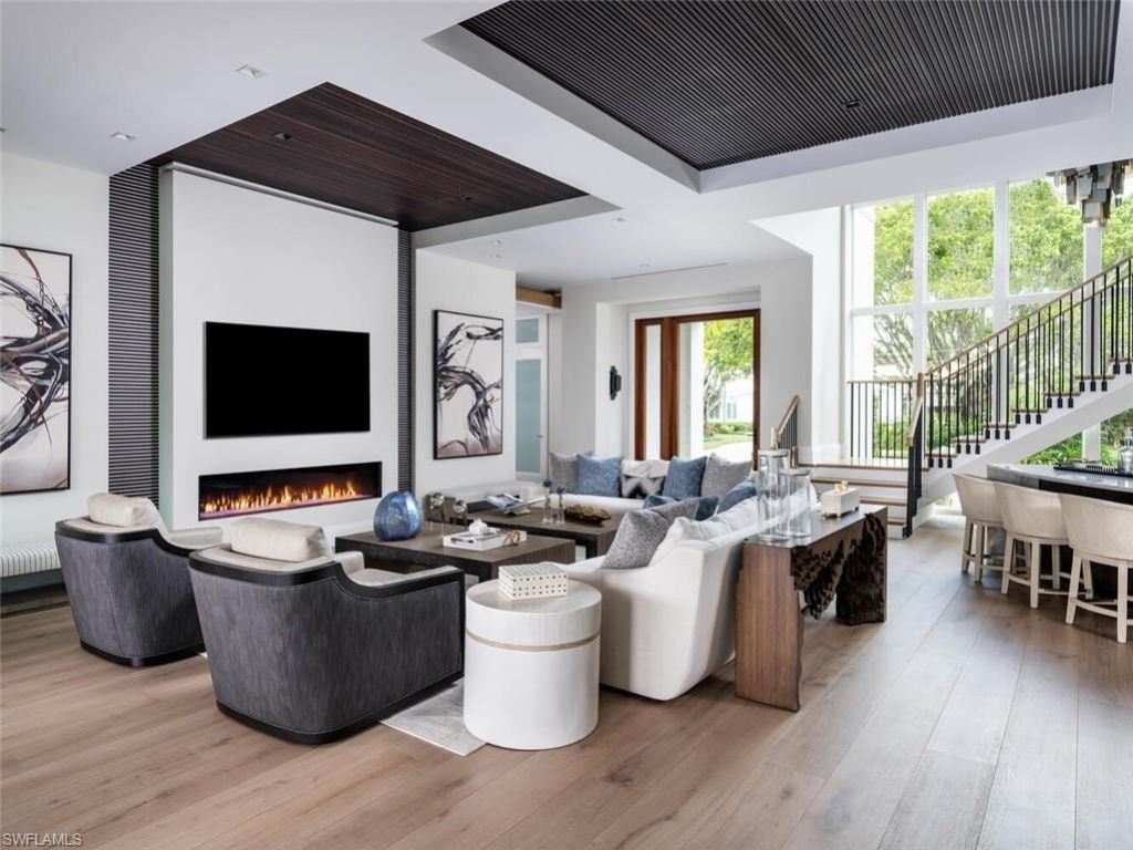 3131 Gin Ln, Naples, FL 34102 Photo