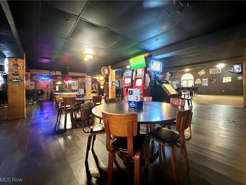 1111 Niles Cortland Road NE, Howland, OH 44484 Photo 29