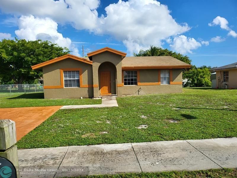 1420 NW 3rd Terrace, Pompano Beach, FL 33060 Photo