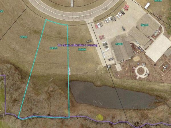 23875 Village Center Circle, Mattawan, MI 49071