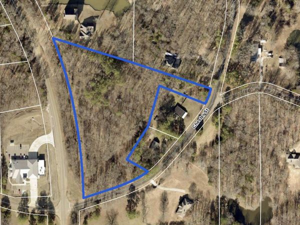 01 AIRLINE RD, Arlington, TN 38002