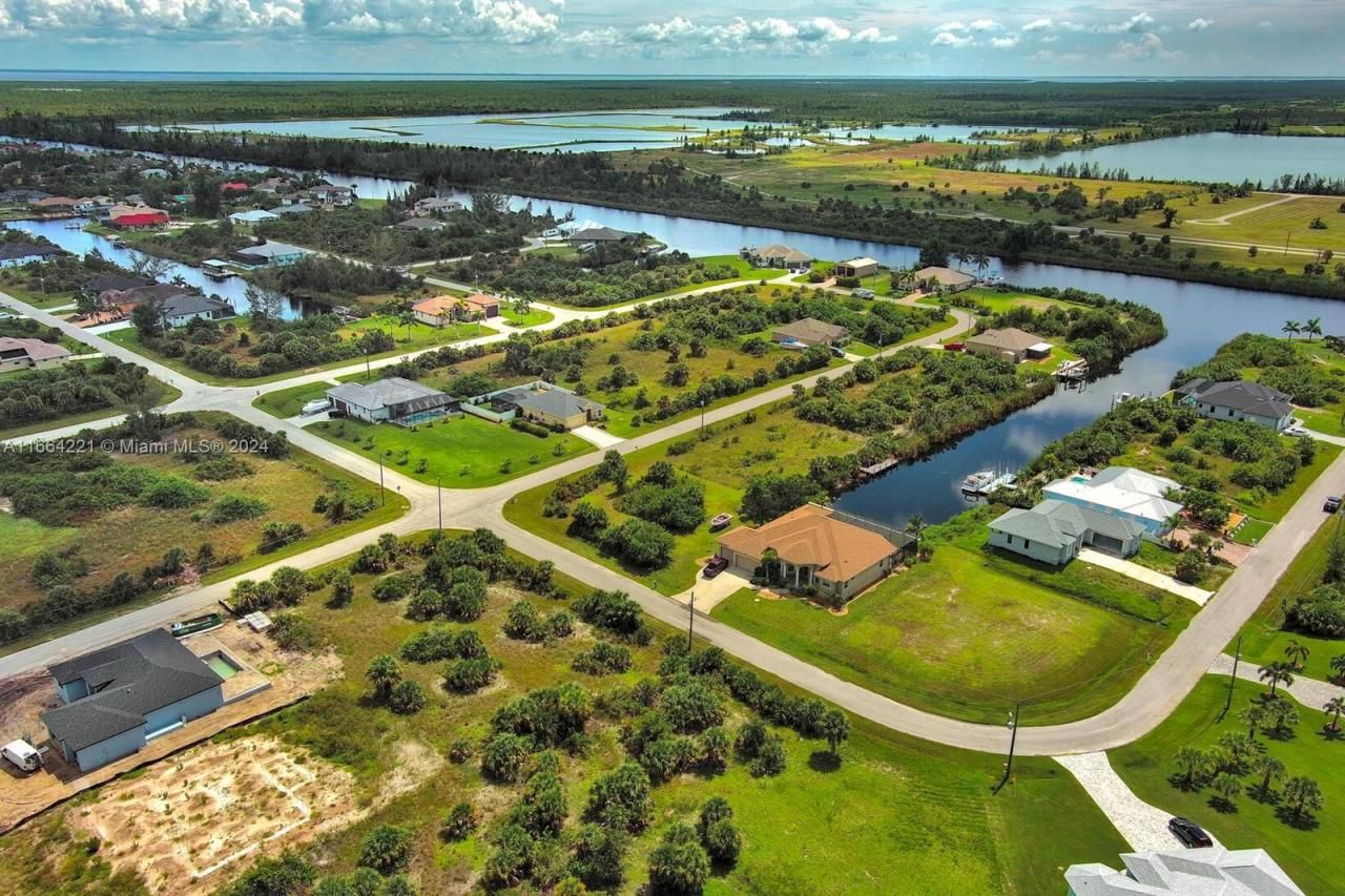10705 Rainsville St, Port Charlotte, FL 33981 Photo