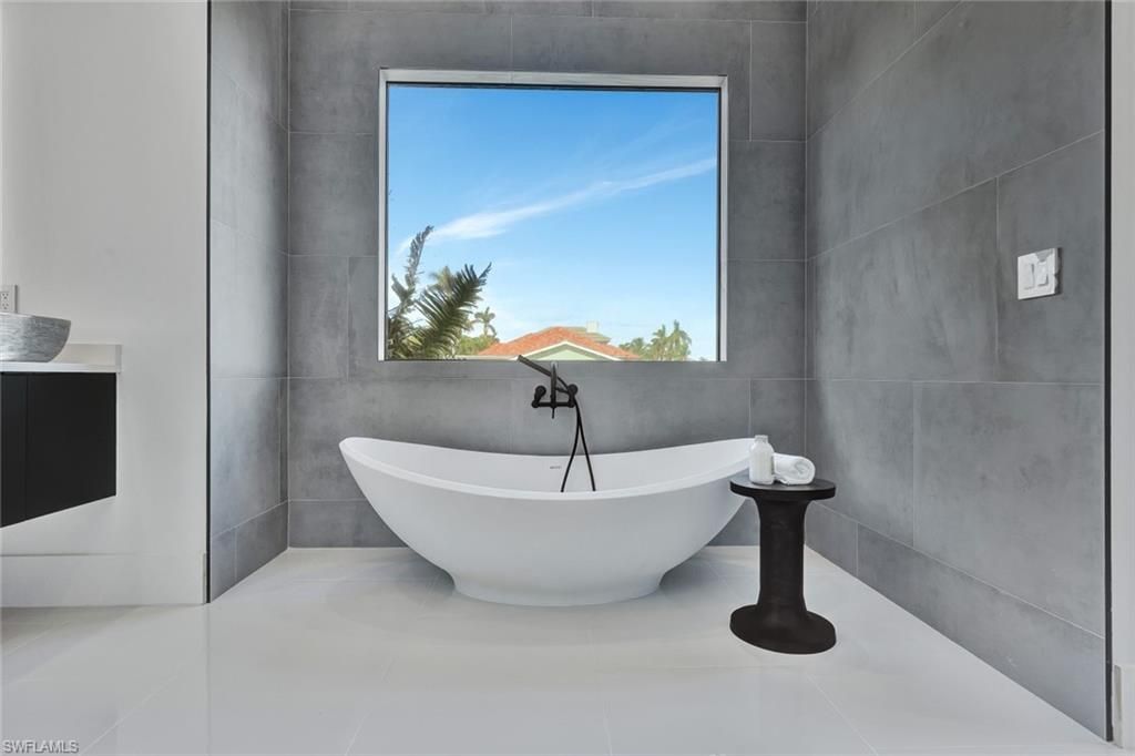 5831 SW 1st Ave, Cape Coral, FL 33914 Photo