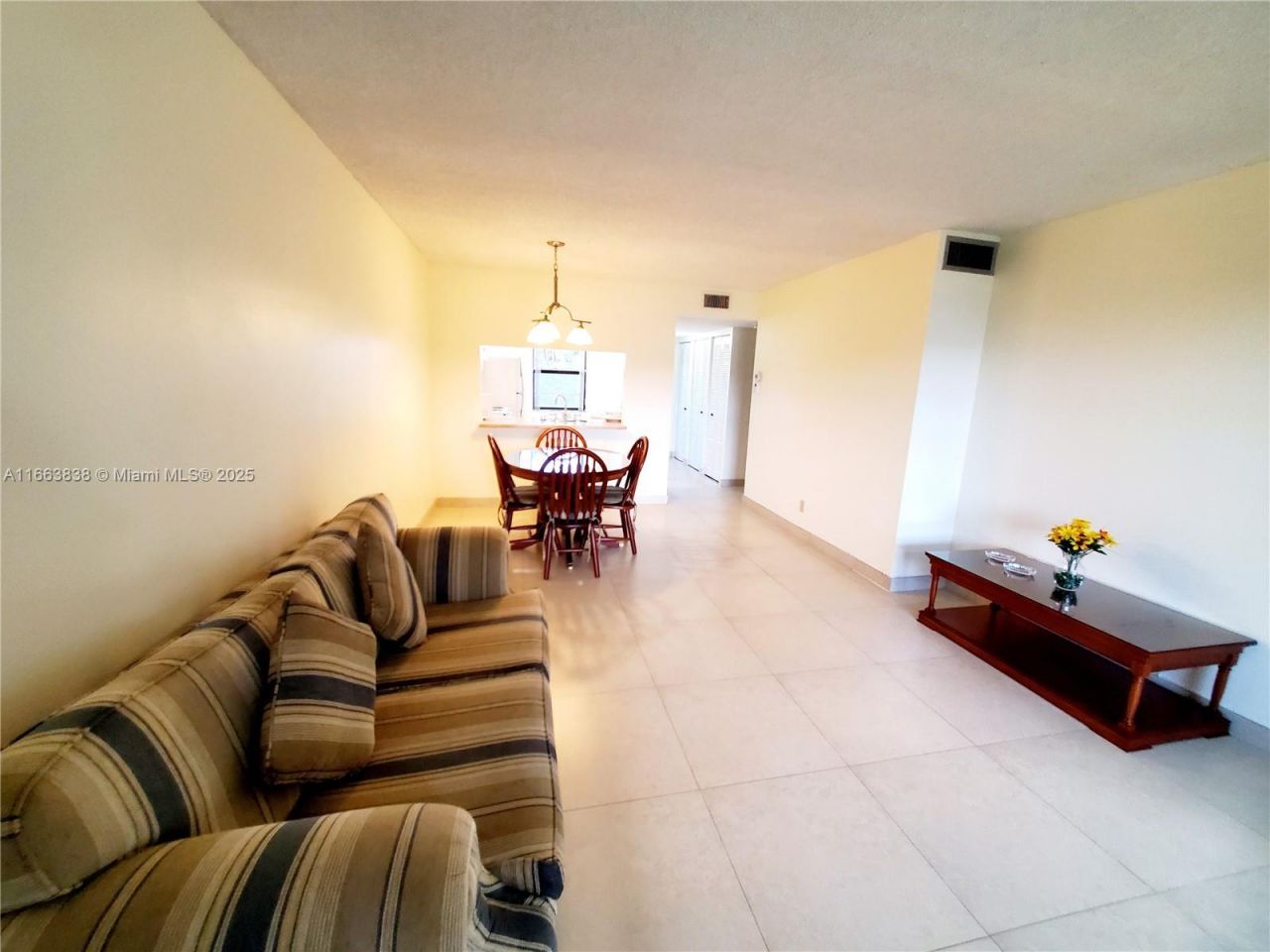 2941 N Nob Hill Rd, Unit 301, Sunrise, FL 33322 Photo