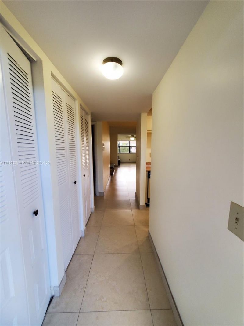 2941 N Nob Hill Rd, Unit 301, Sunrise, FL 33322 Photo
