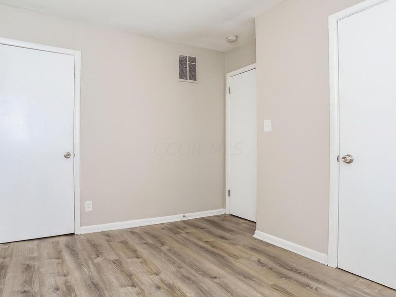 1328 Kent Street, Columbus, OH 43205 Photo 10