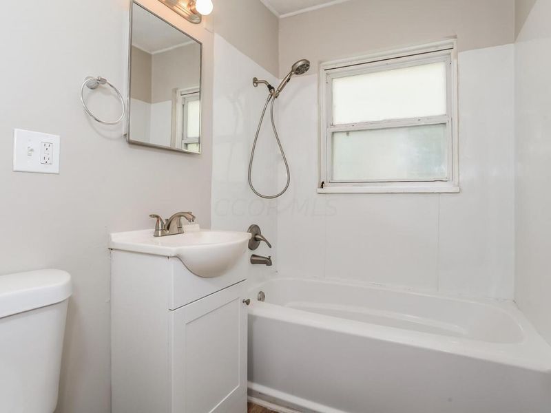 1328 Kent Street, Columbus, OH 43205 Photo 13