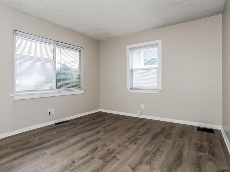 1328 Kent Street, Columbus, OH 43205 Photo 3