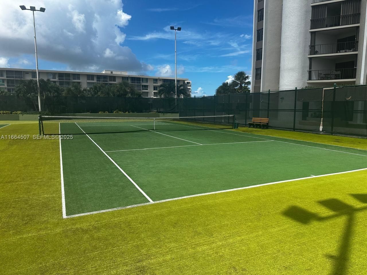 1800 NE 114th St, Unit 401, Miami, FL 33181 Photo