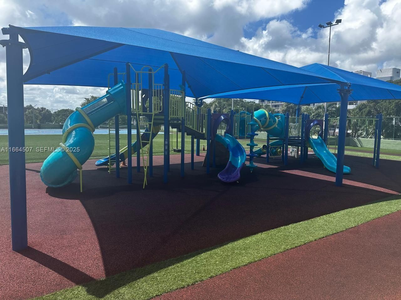 1800 NE 114th St, Unit 401, Miami, FL 33181 Photo