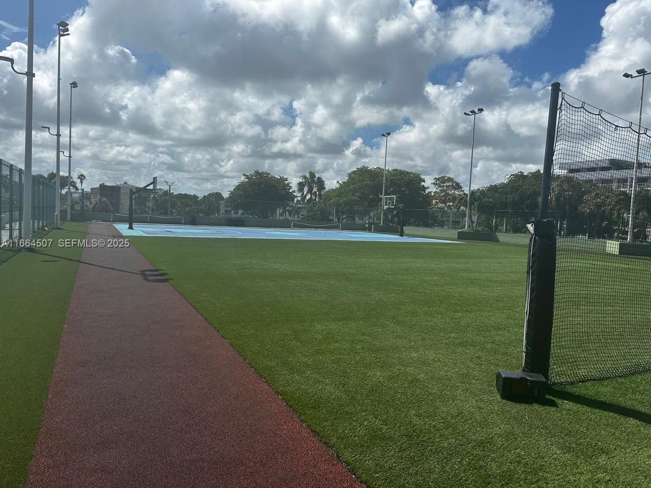 1800 NE 114th St, Unit 401, Miami, FL 33181 Photo