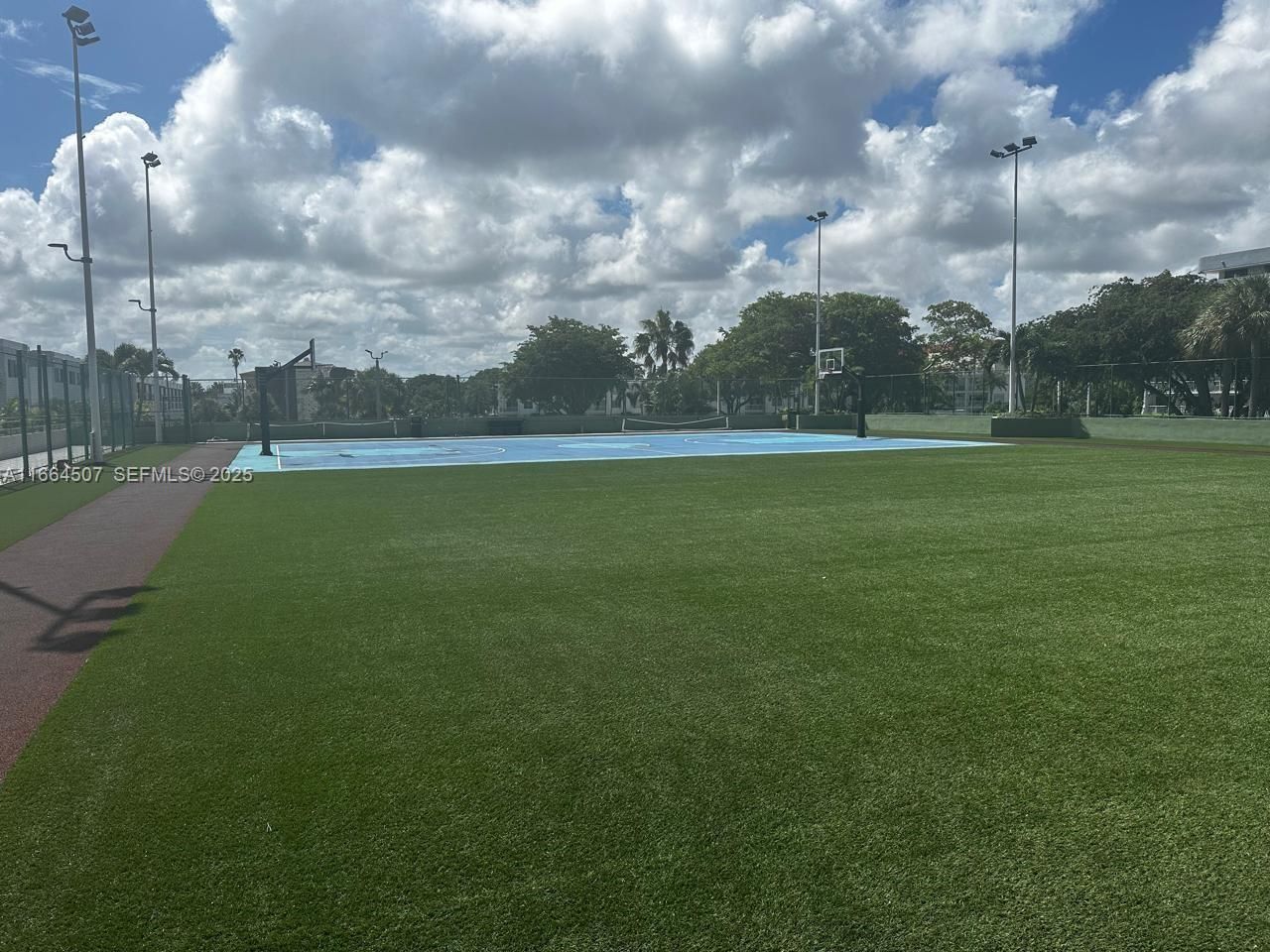 1800 NE 114th St, Unit 401, Miami, FL 33181 Photo