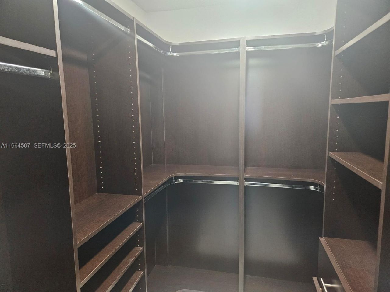 1800 NE 114th St, Unit 401, Miami, FL 33181 Photo