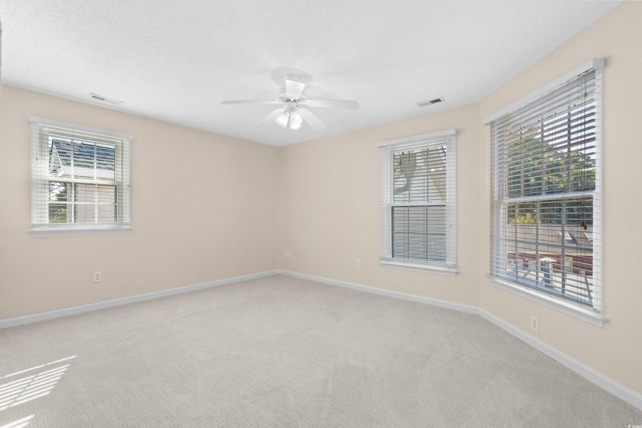 9325 Cove Dr. Photo 23