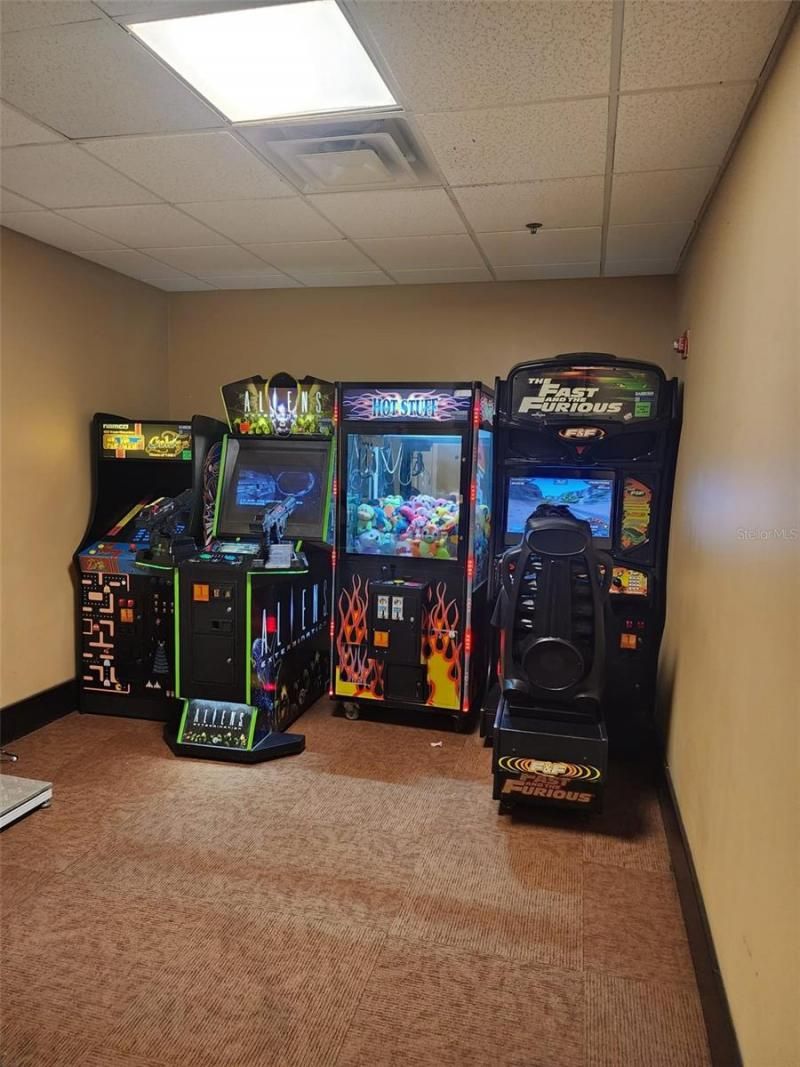 7601 Canada Avenue, Unit 418, Orlando, FL 32819 Photo