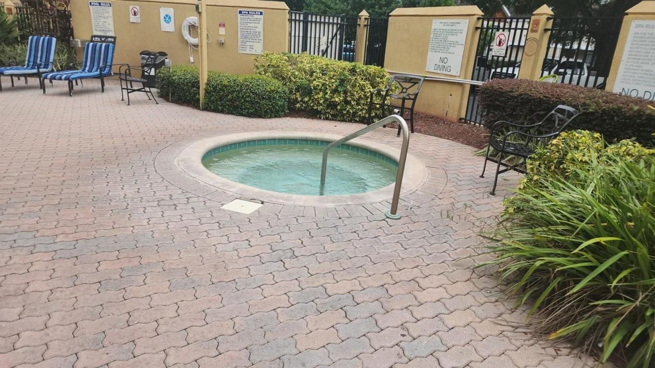 7601 Canada Avenue, Unit 418, Orlando, FL 32819 Photo