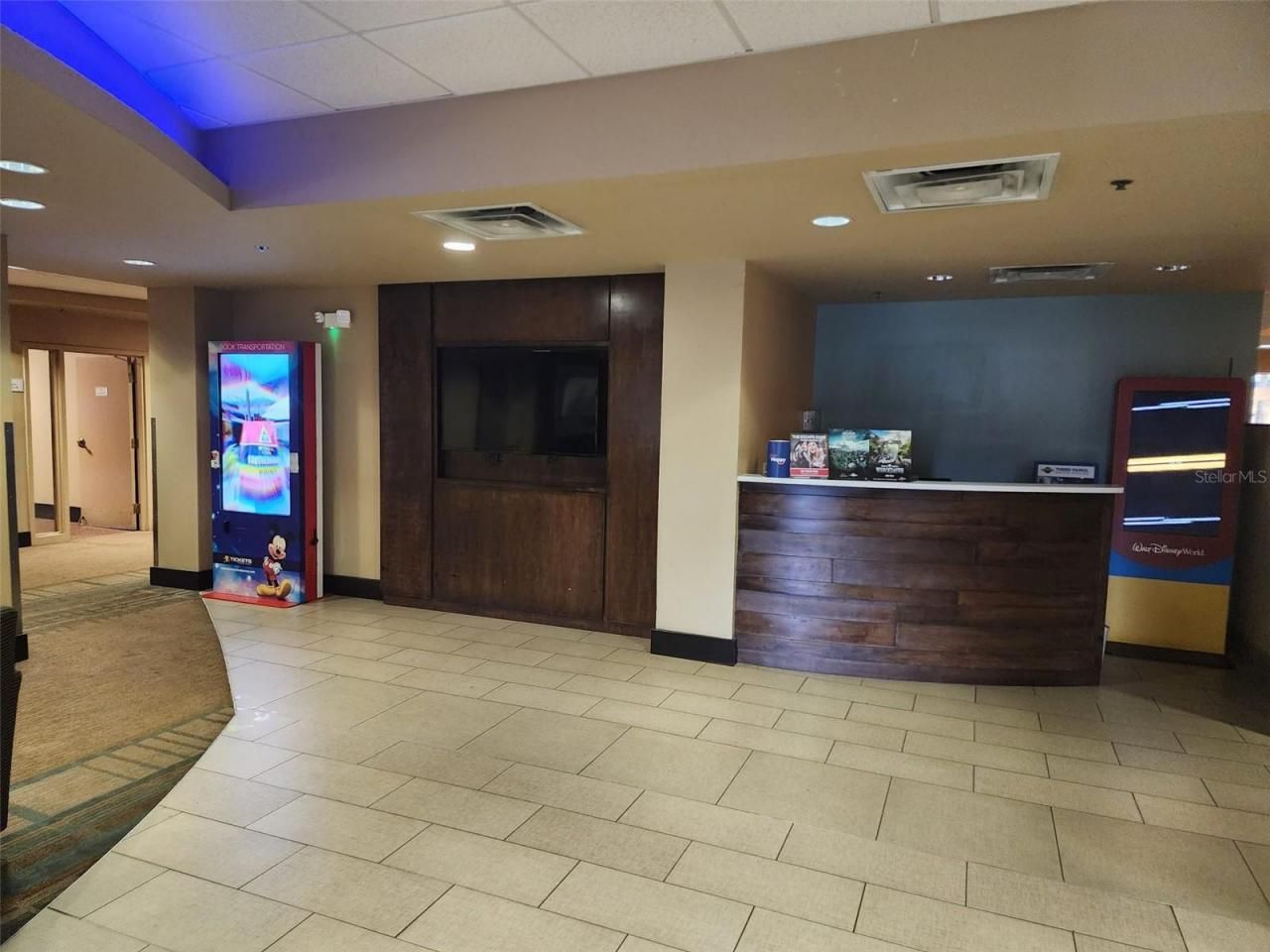 7601 Canada Avenue, Unit 418, Orlando, FL 32819 Photo