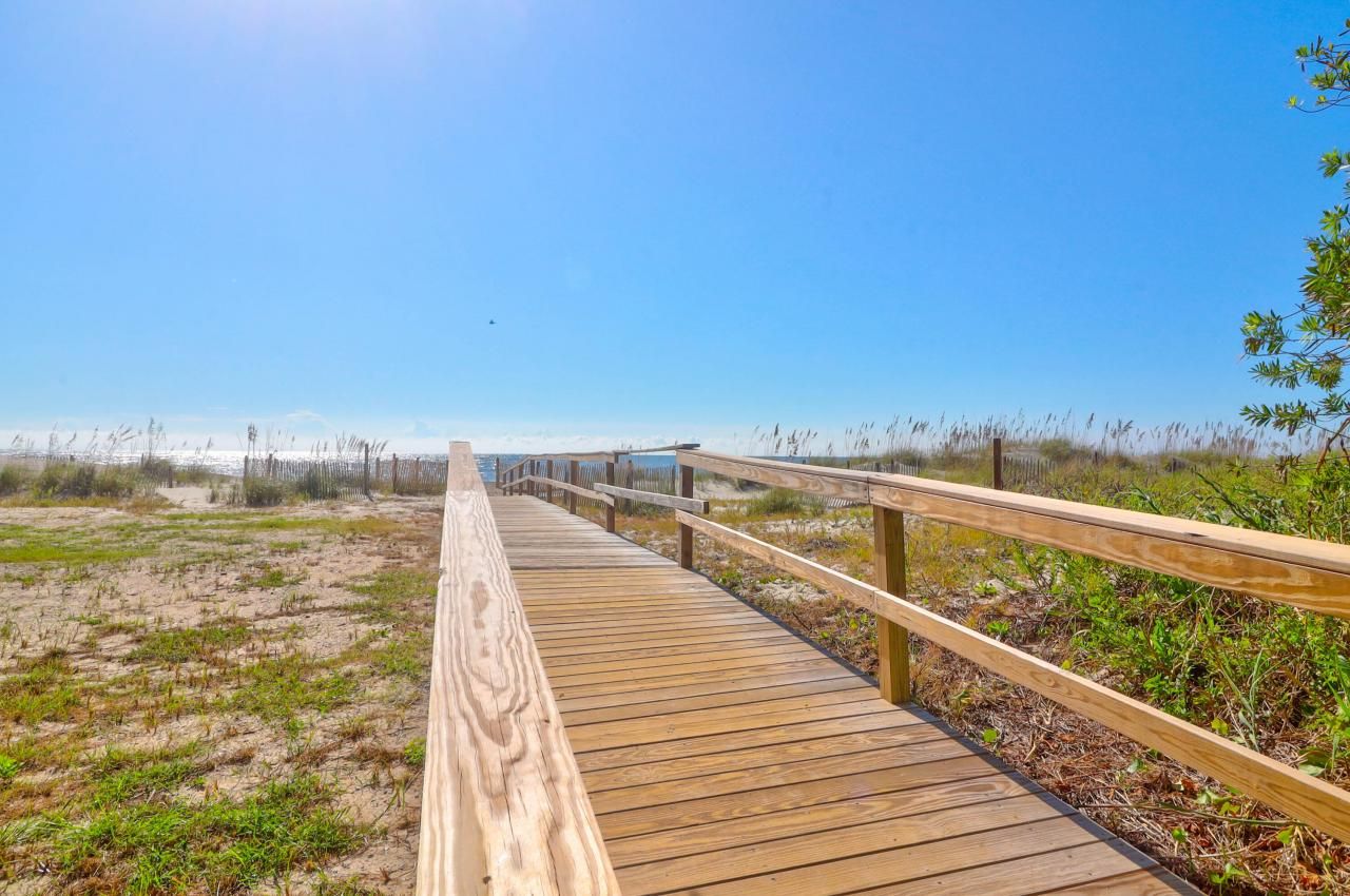 9002 Palmetto Drive Photo 39