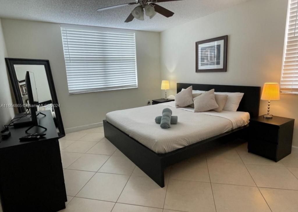 19601 E Country Club Dr, Unit 7501, Aventura, FL 33180 Photo