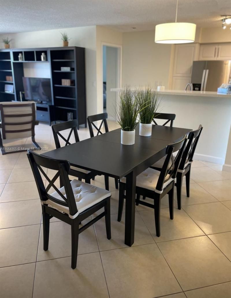 19601 E Country Club Dr, Unit 7501, Aventura, FL 33180 Photo