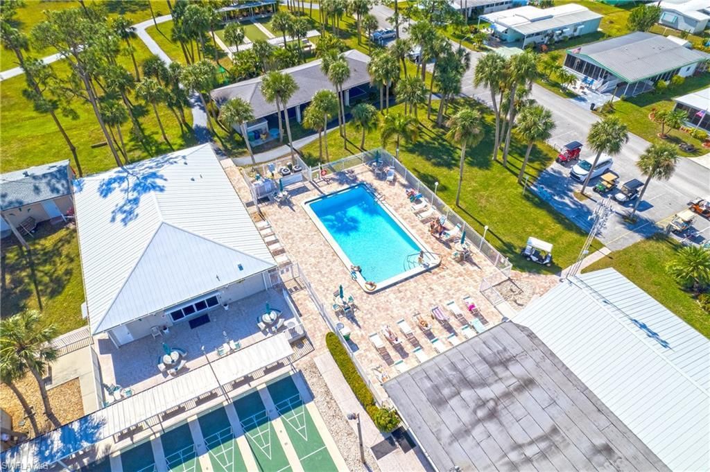 221 Shrub Ln N, North Fort Myers, FL 33917 Photo