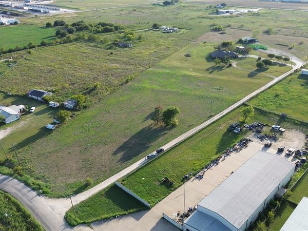 4005 Windmill Road, Cleburne, TX 76058