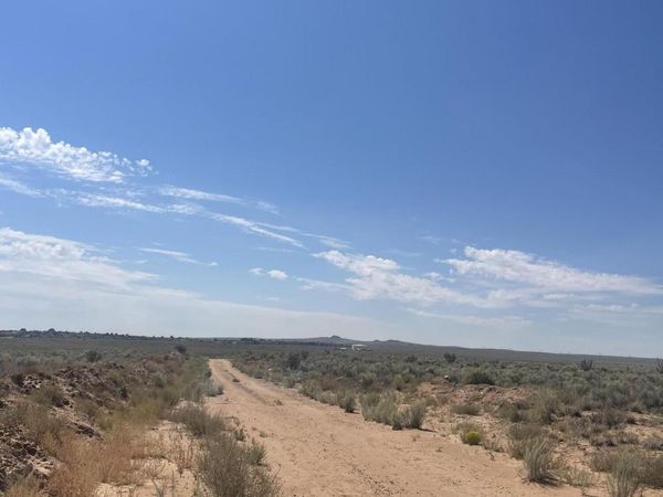 --- 8TH Street SW, Rio Rancho, NM 87124