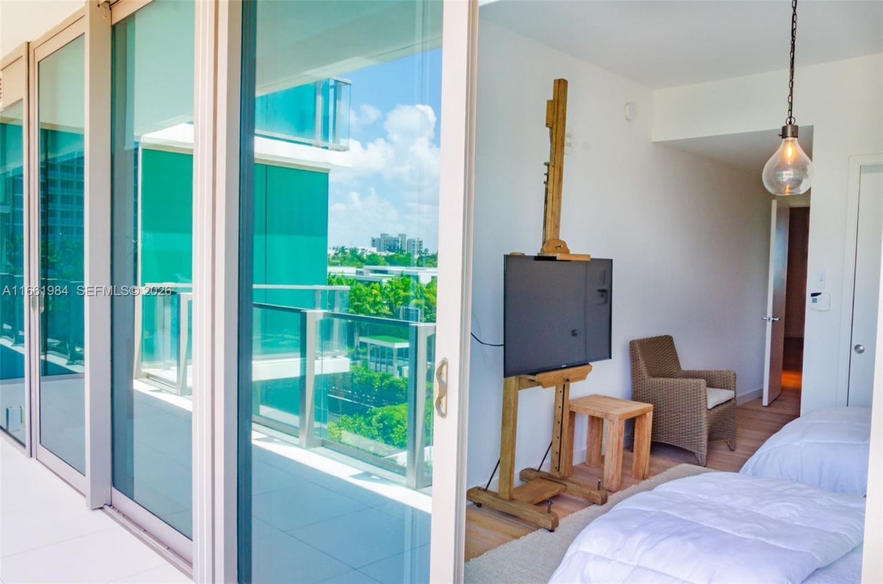 350 Ocean Dr, Unit 406N, Key Biscayne, FL 33149 Photo