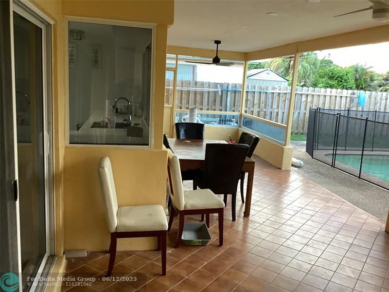 8571 NW 26th St, Sunrise, FL 33322 Photo