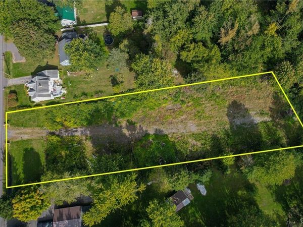 9302 Brewerton Road, Brewerton, NY 13039