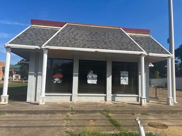 311 Devereaux Drive, Natchez, MS 39120