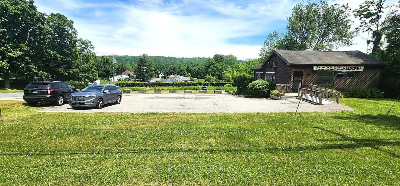 40 Park Lane, New Milford, CT 06776 Main Photo