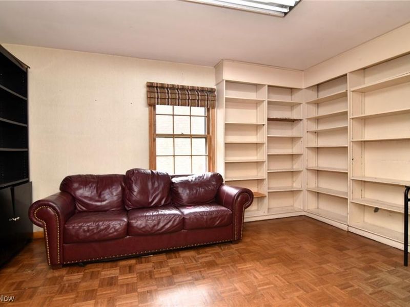 3483 Severn Road, Cleveland, OH 44118 Photo 14