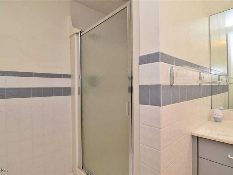 3483 Severn Road, Cleveland, OH 44118 Photo 19